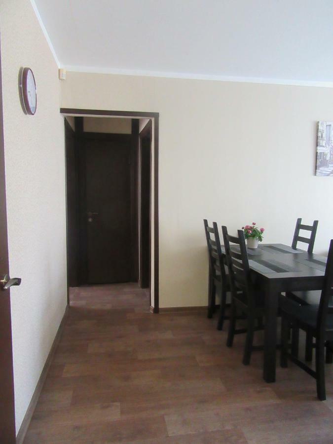 Family Apartment Riga Exterior foto